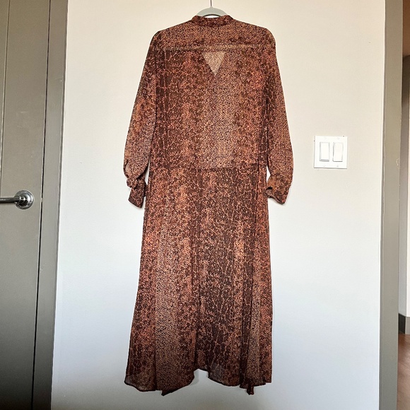 H&M Cuffed Sleeve Button-front Printed Brown Chiffon Midi Dress Sheer Size 6 - Picture 10 of 14